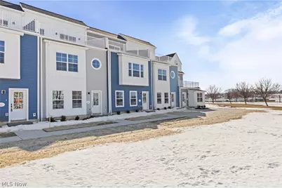 457 Harbor Lane, Lorain, OH 44052 - Photo 33