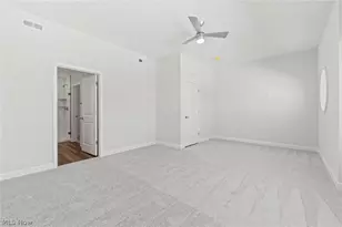 457 Harbor Ln, Lorain, OH 44052 - Photo 23