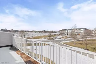 457 Harbor Ln, Lorain, OH 44052 - Photo 27