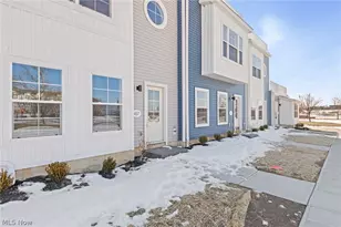 457 Harbor Ln, Lorain, OH 44052 - Photo 35