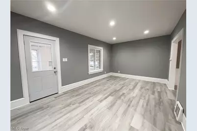 1223 Florida Avenue, Akron, OH 44314 - Photo 3