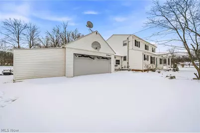 27843 Southern Avenue, North Olmsted, OH 44070 - Photo 3