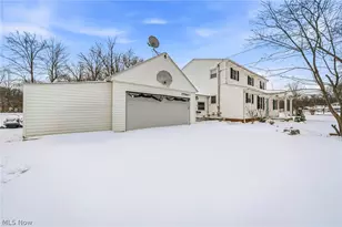 27843 Southern Ave, North Olmsted, OH 44070 - Photo 3