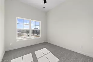 453 Harbor Ln, Lorain, OH 44052 - Photo 29