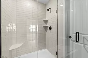 453 Harbor Ln, Lorain, OH 44052 - Photo 31