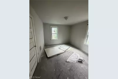 10708 Grantwood Avenue, Loveland, OH 44108 - Photo 9