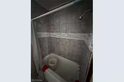 10708 Grantwood Avenue, Loveland, OH 44108 - Photo 7