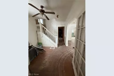 10708 Grantwood Avenue, Loveland, OH 44108 - Photo 3