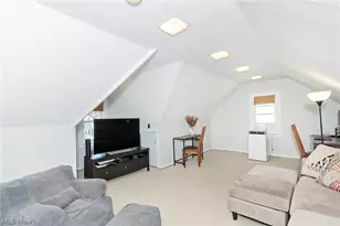 923 Cambridge Rd, Cleveland Heights, OH 44121 - Photo 31