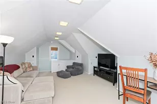 923 Cambridge Rd, Cleveland Heights, OH 44121 - Photo 33