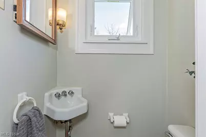 923 Cambridge Road, Cleveland Heights, OH 44121 - Photo 15