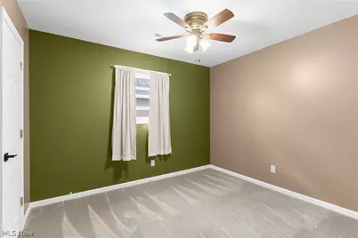 517 Ophelia Street, Newton Falls, OH 44444 - Photo 9