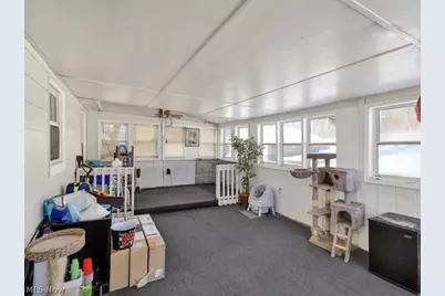 16241 Glenburn Avenue, Loveland, OH 44128 - Photo 9