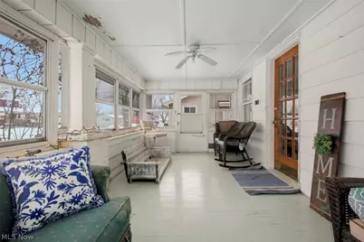 32 Como Street, Struthers, OH 44471 - Photo 7