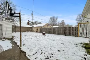 32 Como St, Struthers, OH 44471 - Photo 5