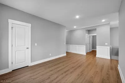 8896 Firethorne Drive, Columbia Station, OH 44028 - Photo 5