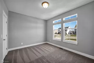 8896 Firethorne Dr, Columbia Station, OH 44028 - Photo 19