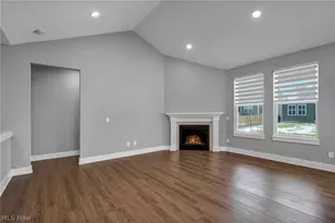 8896 Firethorne Dr, Columbia Station, OH 44028 - Photo 7