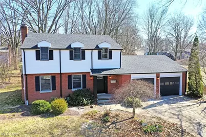 8351 Chesterton Drive, Youngstown, OH 44514 - Photo 3