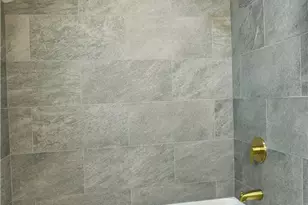 8351 Chesterton Dr, Youngstown, OH 44514 - Photo 25