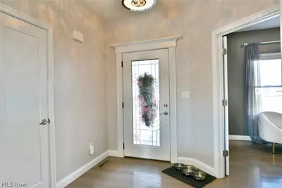 4885 Treeline Trail, New Middletown, OH 44442 - Photo 7