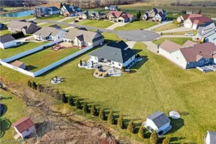 4885 Tree Line Trail, New Middletown, OH 44442 - Photo 5