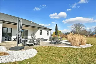 4885 Tree Line Trail, New Middletown, OH 44442 - Photo 49