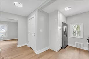 242 Orchard Ave, Cuyahoga Falls, OH 44221 - Photo 7