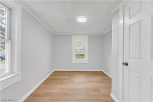 242 Orchard Ave, Cuyahoga Falls, OH 44221 - Photo 29