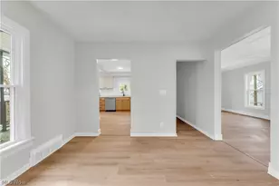 242 Orchard Ave, Cuyahoga Falls, OH 44221 - Photo 9