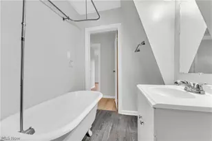 242 Orchard Ave, Cuyahoga Falls, OH 44221 - Photo 19