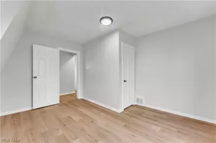 242 Orchard Ave, Cuyahoga Falls, OH 44221 - Photo 13