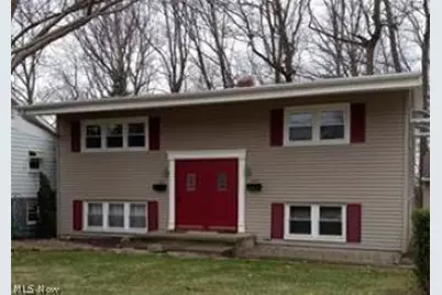 1382 9th Street, Cuyahoga Falls, OH 44221 - Photo 1