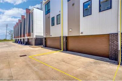 1240 W 70th Street, Loveland, OH 44102 - Photo 7