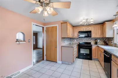 69 N Turner Road, Youngstown, OH 44515 - Photo 9