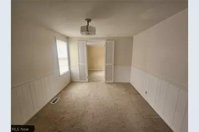 1367 Elmwood Avenue SW, North Canton, OH 44720 - Photo 9