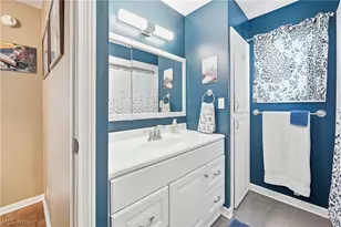 306 Park Ave, Lowellville, OH 44436 - Photo 19