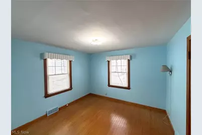 2229 Schneider Street NW, North Canton, OH 44720 - Photo 11