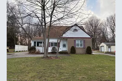 1550 Chapman Drive, Akron, OH 44305 - Photo 1