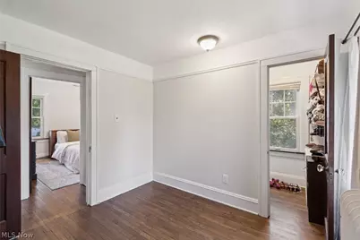 23052 Mastick Road, North Olmsted, OH 44070 - Photo 27