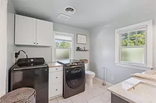 23052 Mastick Rd, North Olmsted, OH 44070 - Photo 25