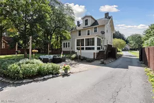 23052 Mastick Rd, North Olmsted, OH 44070 - Photo 41