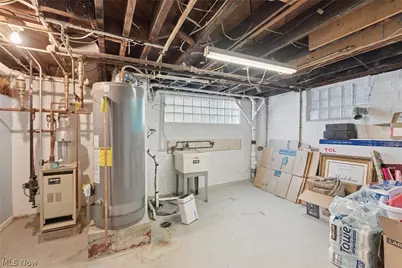 23052 Mastick Road, North Olmsted, OH 44070 - Photo 35