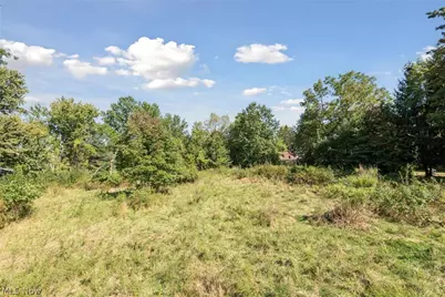 23052 Mastick Road, North Olmsted, OH 44070 - Photo 45