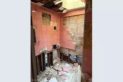 14201 Miles Avenue, Loveland, OH 44128 - Photo 23