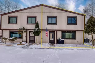 11686 Clubhouse Dr, North Royalton, OH 44133 - Photo 3