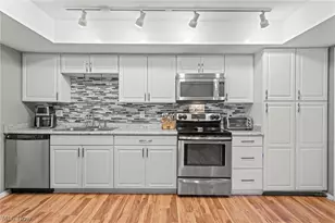 11686 Clubhouse Dr, North Royalton, OH 44133 - Photo 19