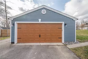 4103 Woodmere Dr, Youngstown, OH 44515 - Photo 7