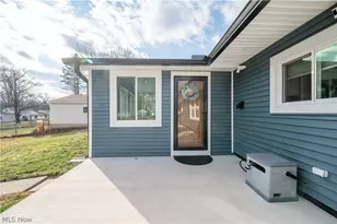 4103 Woodmere Dr, Youngstown, OH 44515 - Photo 13