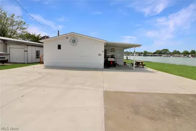 1660 N Compass Avenue, Port Clinton, OH 43452 - Photo 29